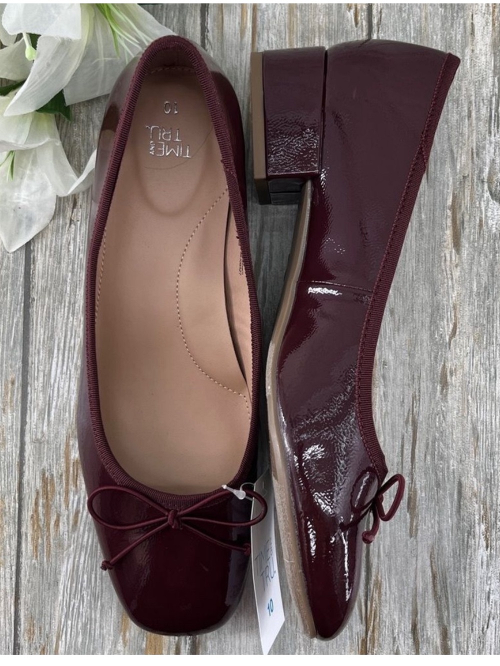 Women’s string bow block heel shoes size 11